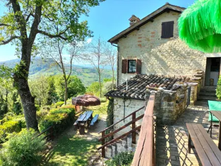 Charmantes Bauernhaus in Penna San Giovanni, Maison 10 personnes à Cessapalombo - Photo 24