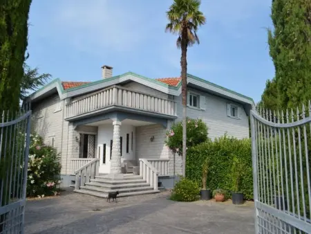 Villa mit privatem Pool in der Nähe von Petriolo - Photo 1
