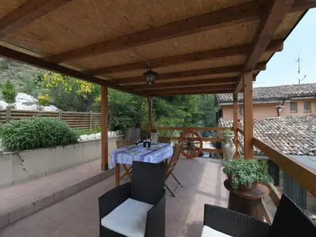 Schönes Ferienhaus in Sarnano mit privatem Pool - Photo 6