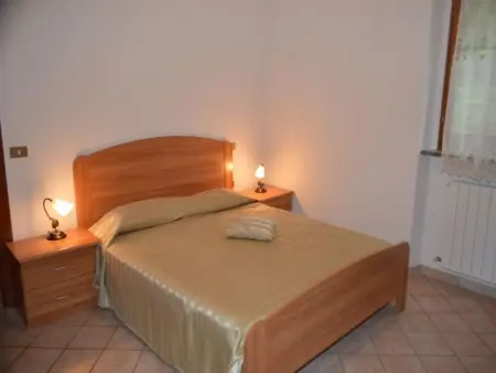 Schönes Ferienhaus in Sarnano mit privatem Pool - Photo 14