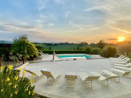 Villa mit Pool für 29 Personen ca. 800 m2, Maison 29 personnes à Montelparo - Photo 31