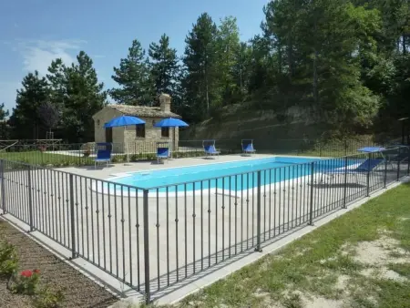 Villa in Le Marche mit atemberaubender Aussicht, Maison 8 personnes à Montelparo - Photo 4