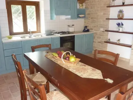 Villa in Le Marche mit atemberaubender Aussicht, Maison 8 personnes à Montelparo - Photo 12