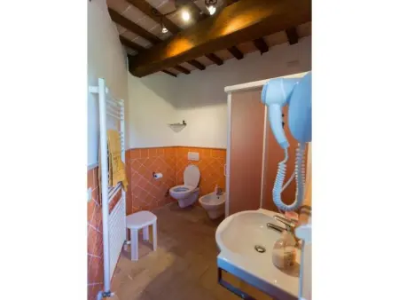 Villa in Le Marche mit atemberaubender Aussicht, Maison 8 personnes à Montelparo - Photo 23