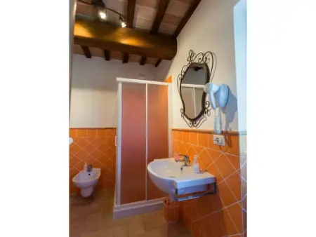 Villa in Le Marche mit atemberaubender Aussicht, Maison 8 personnes à Montelparo - Photo 24