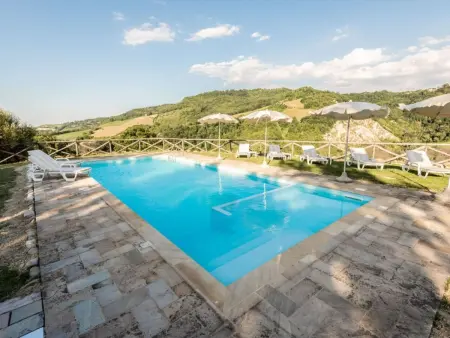 Villa mit privatem Pool und unglaublicher Aussicht - Photo 9