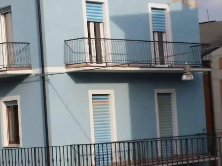 Wohnung mit Terrasse, Appartement 4 personnes à Orsogna - Photo 1