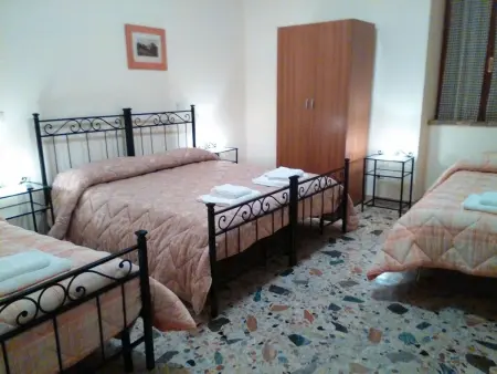 Charmante Wohnung mit Privatparkplatz, Appartement 8 personnes à Roccamontepiano - Photo 7