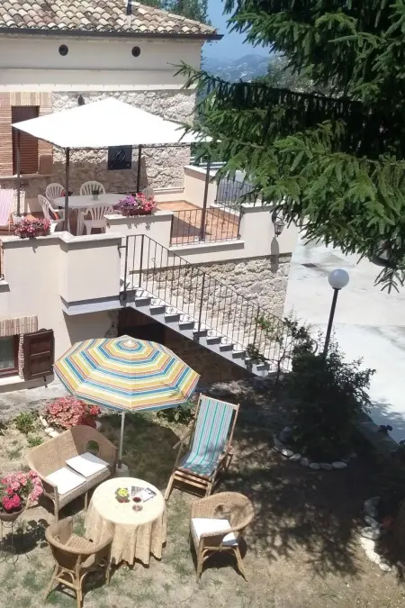 Wohnung in San Rocco mit Privatparkplatz, Appartement 7 personnes à Roccamontepiano - Photo 4