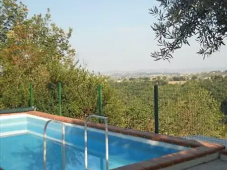 mit Blick auf das Wasser, Appartement 6 personnes à Catignano - Photo 2