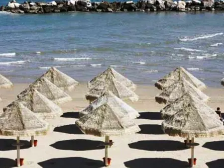 mit Blick auf das Wasser, Appartement 6 personnes à Catignano - Photo 14