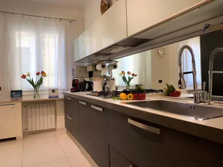 in Molo, Piazza De Ferrari in der Nähe, Appartement 4 personnes à Genova - Photo 3