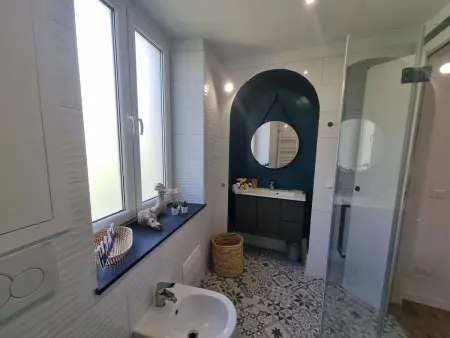 Haus Blu Capolungo von Holiday World, Appartement 4 personnes à Genova - Photo 12