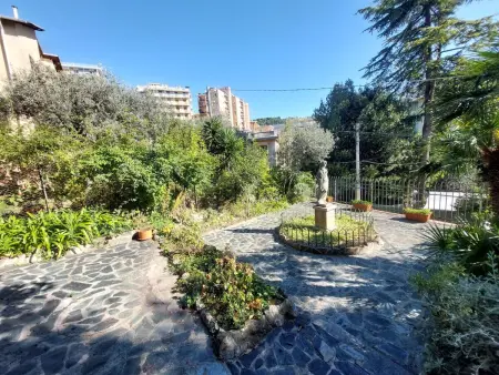 Danielas Haus bei Holiday World, Appartement 4 personnes à Genova - Photo 1