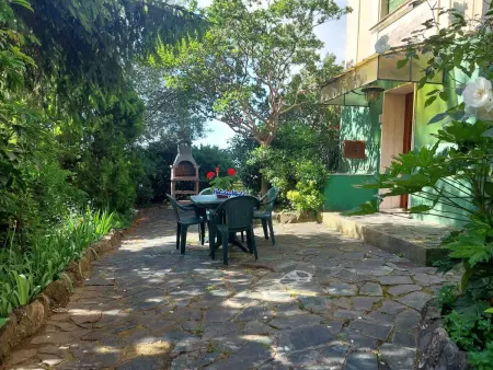 für 4 Personen ca. 45 m&sup2; in Genua, Norditalien (Ligurien) - Photo 17