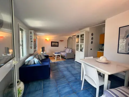 Gemütliche, helle Ferienwohnung Leda, Appartement 4 personnes à Genova - Photo 4