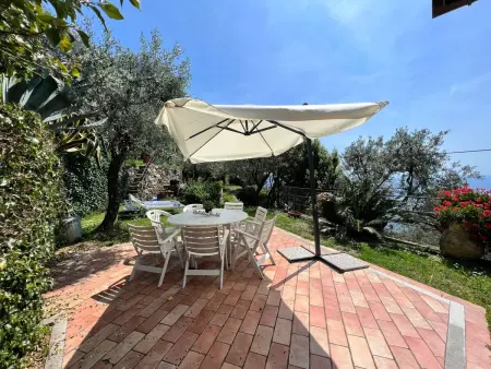 Gemütliche, helle Ferienwohnung Leda, Appartement 4 personnes à Genova - Photo 12
