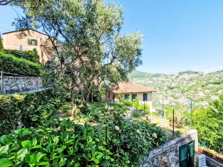 Ein Garten auf Camogli von Holiday World, Appartement 5 personnes à Camogli - Photo 31