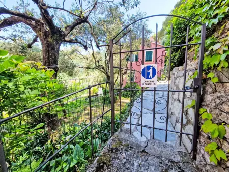 Ein Garten auf Camogli von Holiday World, Appartement 5 personnes à Camogli - Photo 34