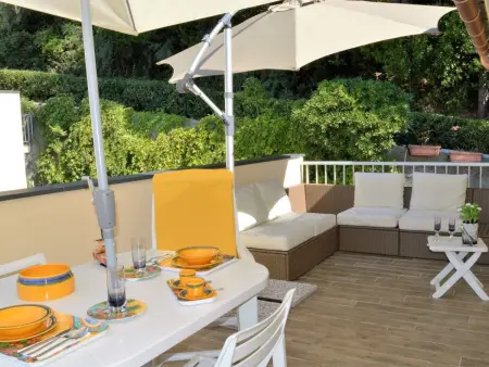 Charmantes Appartement in Moneglia mit Großer Terrasse - Photo 26