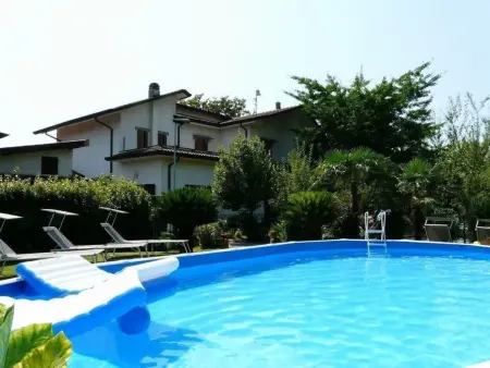 Villa 'Villa Piero' mit eigenem Pool, Maison 10 personnes à Massa - Photo 2