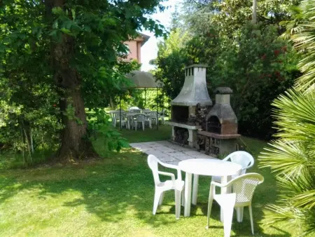 Villa 'Villa Piero' mit eigenem Pool, Maison 10 personnes à Massa - Photo 5