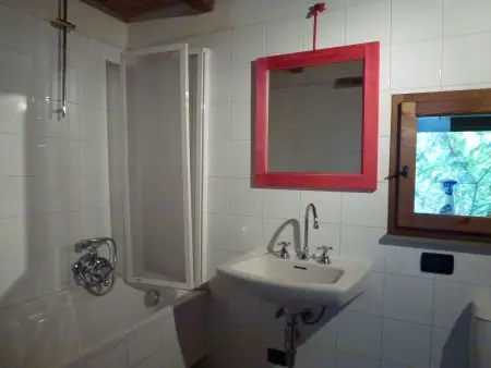 mit Blick auf das Wasser, Maison 4 personnes à Massa - Photo 21