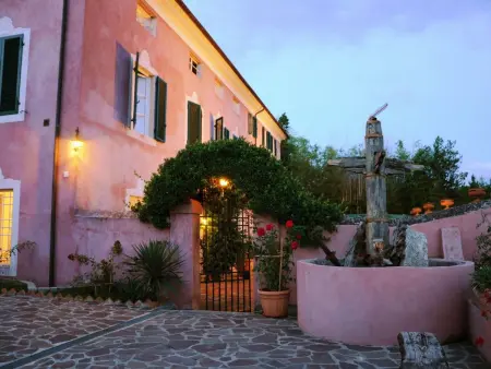 'lorien 14' mit eigenem Pool, Maison 14 personnes à Corsanico - Photo 8