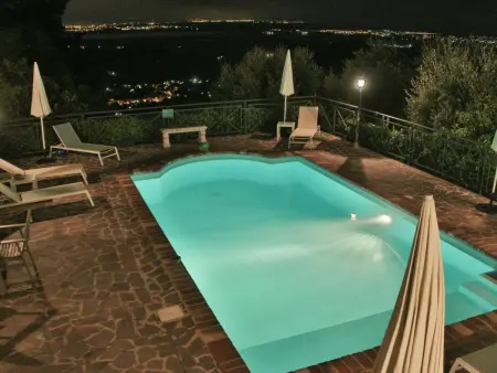 'lorien 14' mit eigenem Pool, Maison 14 personnes à Corsanico - Photo 16