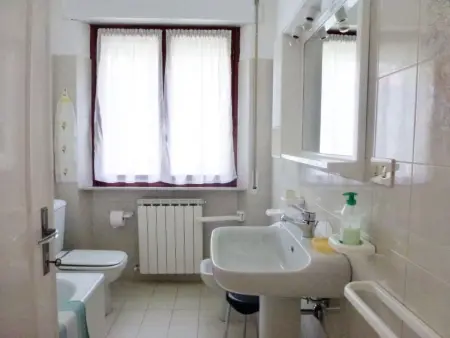 Ferienvilla mit Garten, Grill und Terrasse, Maison 5 personnes à Lido di Camaiore - Photo 11