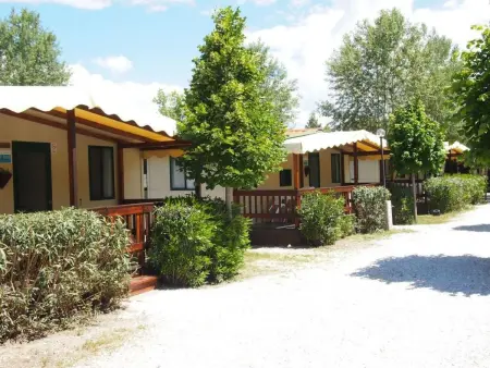 Wunderschönes Ferienhaus in Viareggio in der Nähe von Meer und Pisa - Photo 1