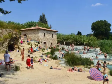Mobilheim auf einem Campingplatz in der Nähe des Meeres und Pisa - Photo 42