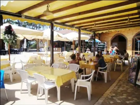 Wunderschönes Ferienhaus in Viareggio mit gemeinschaftlichem Pool - Photo 12