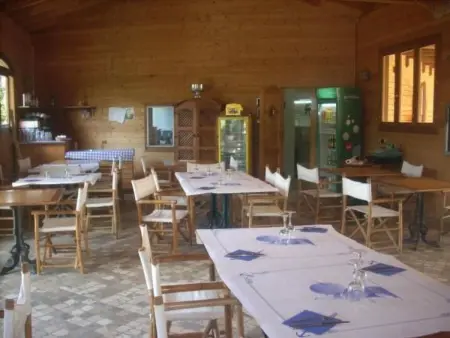Wunderschönes Ferienhaus in Viareggio mit gemeinschaftlichem Pool - Photo 13