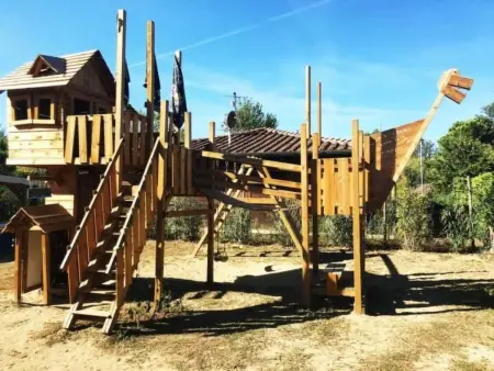 Wunderschönes Ferienhaus in Viareggio mit gemeinschaftlichem Pool - Photo 25