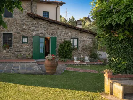 mit Privatparkplatz, Maison 4 personnes à Montecatini Terme - Photo 6