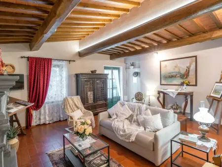 mit Privatparkplatz, Maison 4 personnes à Montecatini Terme - Photo 10