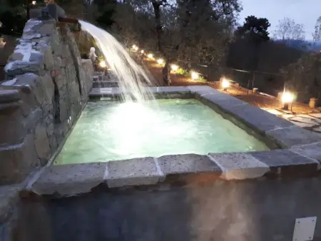 mit Privatparkplatz, Maison 4 personnes à Montecatini Terme - Photo 26