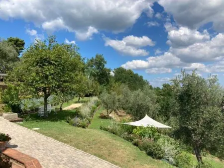 mit Privatparkplatz, Maison 4 personnes à Montecatini Terme - Photo 28