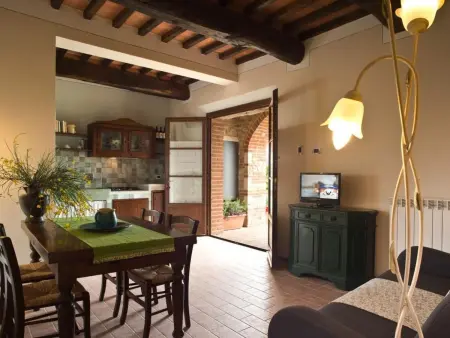 Wohnung  Tulip  mit Gemeinschaftspool, Appartement 6 personnes à Volterra - Photo 3