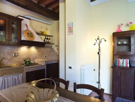Narciso' Wohnung mit Gemeinschaftspool, Appartement 4 personnes à Volterra - Photo 5