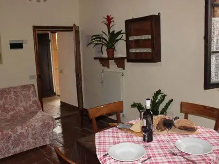 Santinovo Loggia Ferienwohnung, Appartement 2 personnes à Colle Val d'Elsa - Photo 4