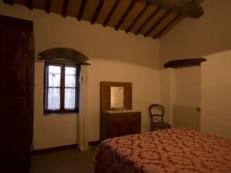 Santinovo Dachgeschosswohnung, Appartement 4 personnes à Colle Val d'Elsa - Photo 14