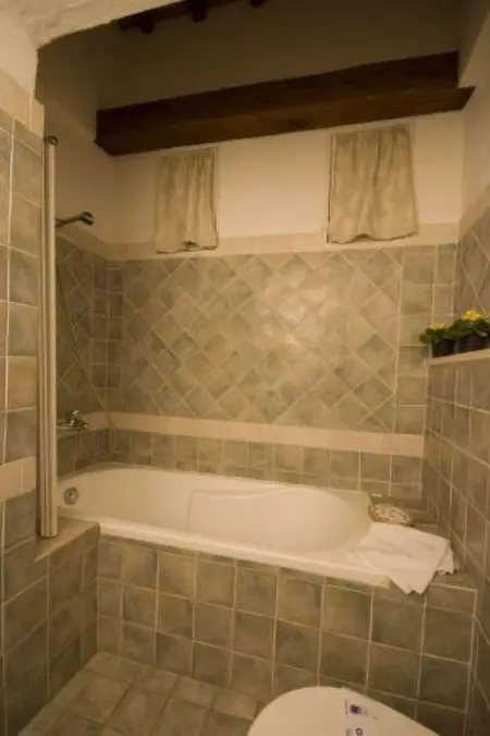 Santinovo Dachgeschosswohnung, Appartement 4 personnes à Colle Val d'Elsa - Photo 20