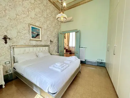 Florentine Penthouse von FlorenceHospitality, Appartement 7 personnes à Florence - Photo 2
