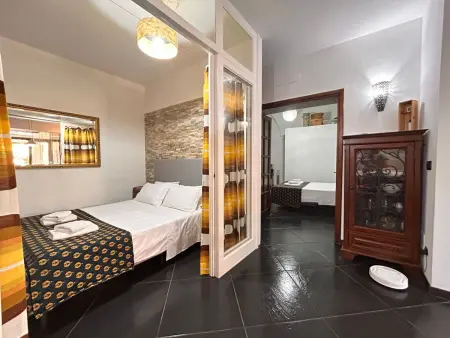 Zwei Schlafzimmer mit Garten und Whirlpool, Appartement 4 personnes à Florence - Photo 8