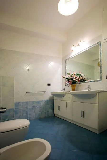 Wohnung 'San Firenze' mit Waschmaschine, Appartement 7 personnes à Florence - Photo 8