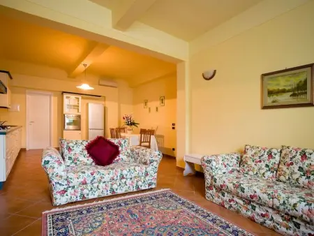 Wohnung 'San Firenze' mit Waschmaschine, Appartement 7 personnes à Florence - Photo 10