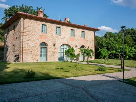 Elegante Villa mit privatem Pool in der Nähe von Cortona - Photo 2