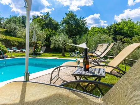 Wunderschöne Ferienwohnung in Monte San Savino mit gemeinschaftlichem Pool, Gar - Photo 8